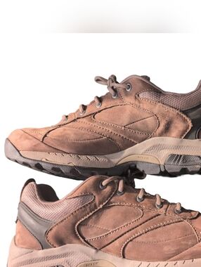 New Balance 955 Gore-Tex Women's Walking Lowtop Hiking Shoes Size 10